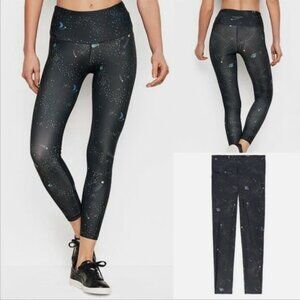 VICTORIA'S SECRET SPORT Moon Stars‎ Planets Celestial Night Sky Leggings - 6025